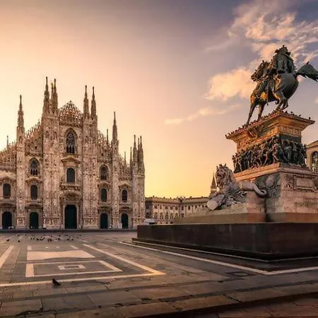 Daire Metro M3 - Porta Romana - Elegante - Ac - Wi-fi