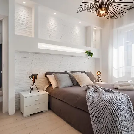 Metro M3 - Porta Romana - Elegante - Ac - Wi-fi Apartmán Milán