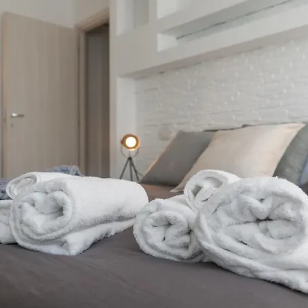 Metro M3 - Porta Romana - Elegante - Ac - Wi-fi Mediolan