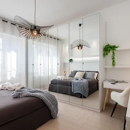 Metro M3 - Porta Romana - Elegante - Ac - Wi-fi Apartmán *