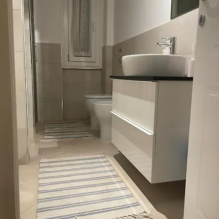 Easy Italy Balcony Grand Apartament *