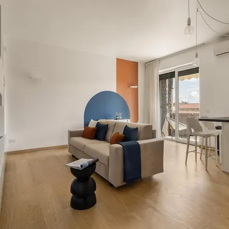 Urban Chic Life Fiera * Milano