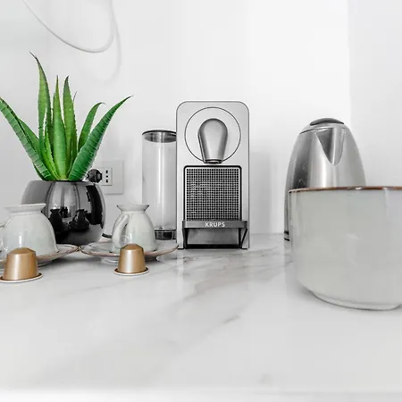 Lägenhet Bre3 -lodi- Elegant & Private Hot Tub -