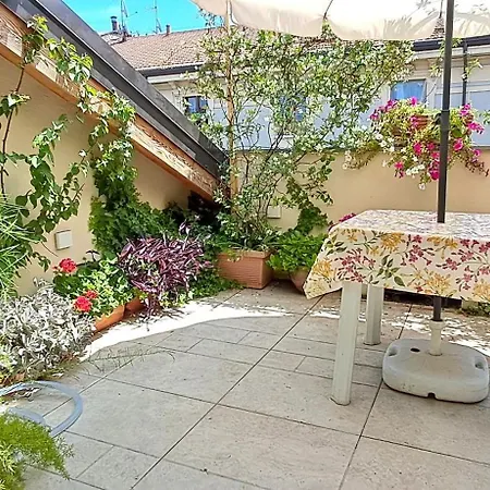 Mansarda Con Terrazzo Centralissima