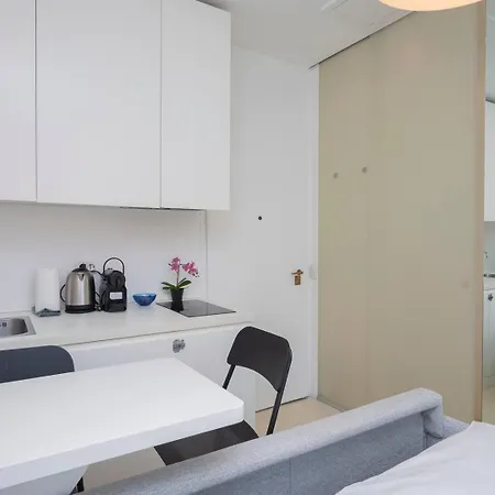 I-host Tiny - Marghera * Milan