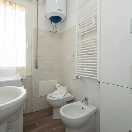 I-host - Gressoney 6 Appartement Milaan