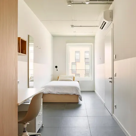 Aparto Durando ميلان