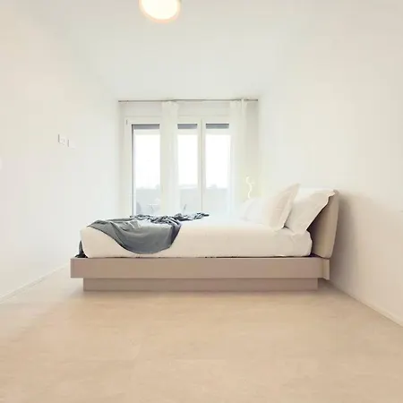 Homeby, Casa Raffaele Apartament *