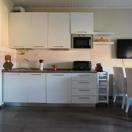 Charming In The Heart Of Navigli Apartment Milan