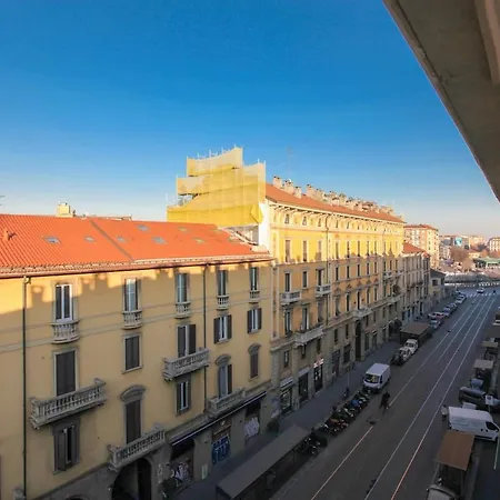 Charming In The Heart Of Navigli Milan