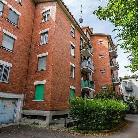 Affori Nest-up 4 Pax Wi-fi Appartement