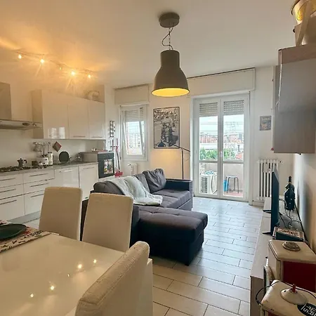 Appartement Intero A Milan