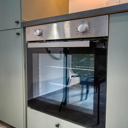 Apartment Hozyhome Strategica Soluzione In Fondazione Prada *