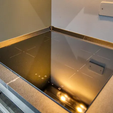 Hozyhome Strategica Soluzione In Fondazione Prada Appartement