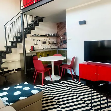 Apartment Refined Urban Living In Fondazione Prada *