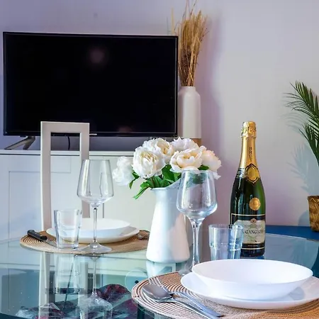公寓 San Raffaele-linate Free Parking Balcony Wifi 4 Pax