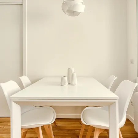 Nest & Rest *