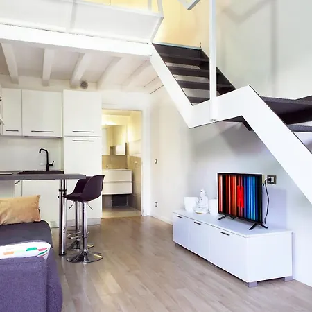 Star Dust מילאנו