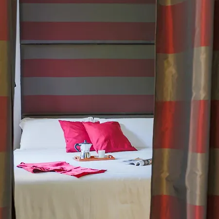 The Rent - Stylish Three-bedroom In The Heart Of No Ac * Milano
