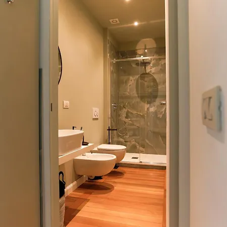 The Rent - Stylish Three-bedroom In The Heart Of No Ac Daire *