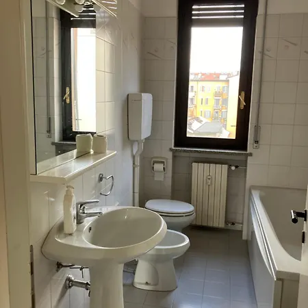 Three And A Large Terrace Апартаменты Милан