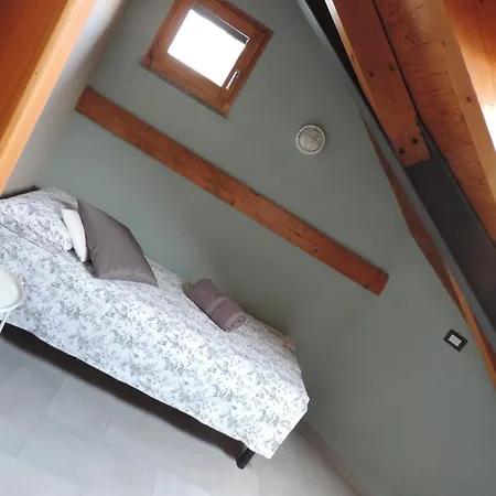 Attic Loreto