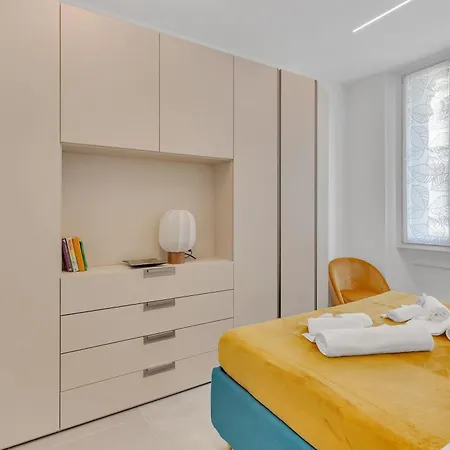 Urban Chic Flat - Papi19 Milán