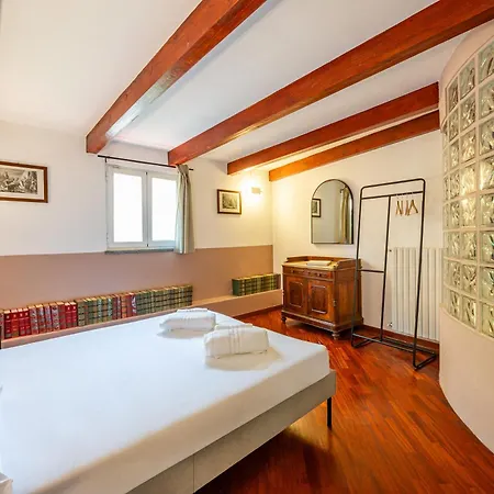 Apartment De Amicis' Nest - Center Milan