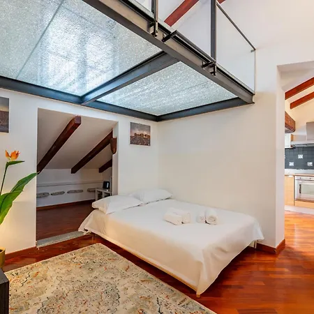 De Amicis' Nest - Center Milano