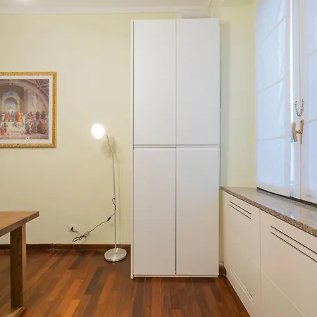 Atene - 7sundays * ميلان