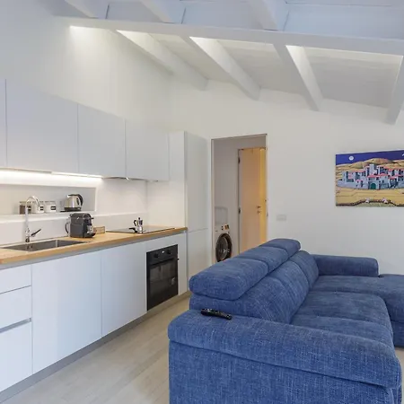 Appartement Duomo 10 Min Shopping Street Metro Loreto