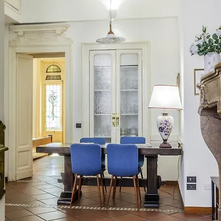 La Del Palazzo Apartman