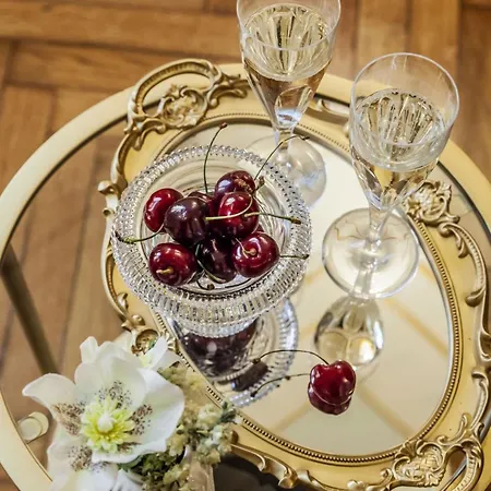 La Del Palazzo Милан