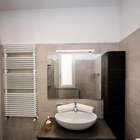 Shortmi Navigli Milano