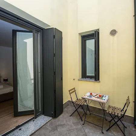 Shortmi Navigli Lägenhet *