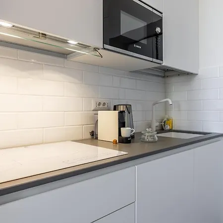 Station Design - B Apartment