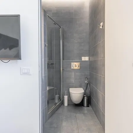 Station Design - B Apartament *