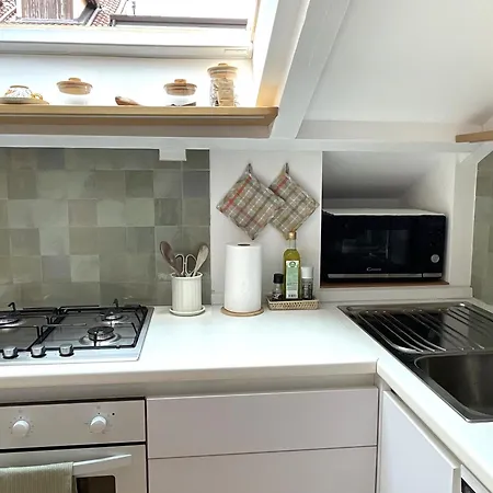 Mansarda Con Terrazzo Centralissima Appartement Milaan