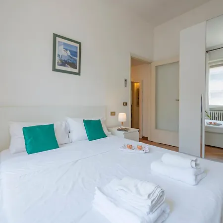 Lejlighed Moscova Dream - Bright And Quiet 5th Floor