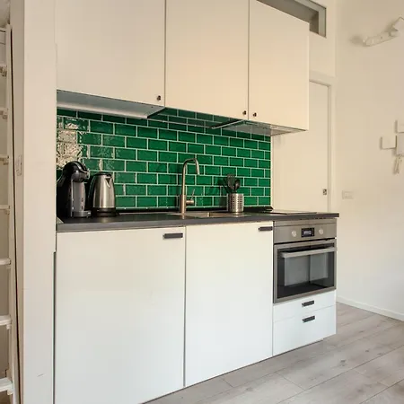 Apartment Domusmi Porta Venezia *