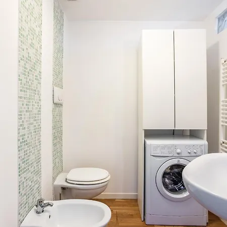 Comfortable Two-room *