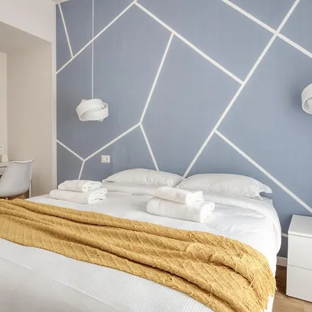 Appartamento Hostmate - - Imperia's Prism - Romolo Iulm *