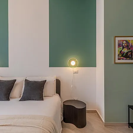 Monnalisa A Due Passi Da 4*