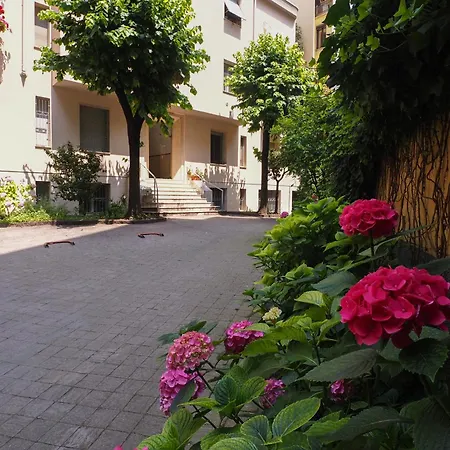 Apartman Court House Elegant Milánó