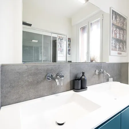 Easylife-residenza Con Stile A Passi Dai Navigli 公寓 *