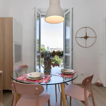 Navigli Charm - Cozy & Milan