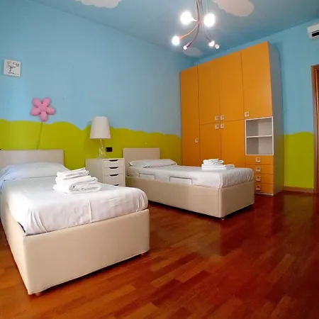 Bnbutler - Stromboli, 22 - Urban Retreat For 6 With Balcony * Milan