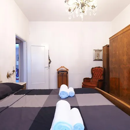 Primopiano - Savona B * Milano