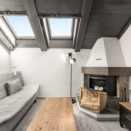 Tortona Metro 200m - Charming Attic - Wifi Apartamento Milão