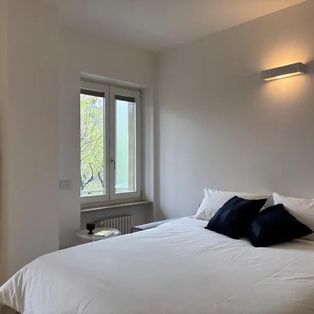 Apartman Bright With Balcony - Navigli *